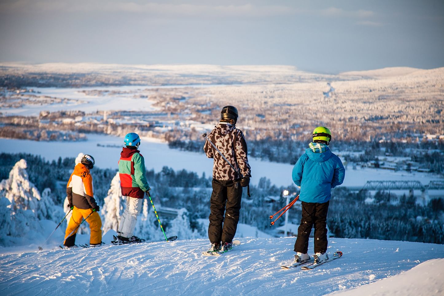 Downhill Skiing in Rovaniemi - Visit Lapland